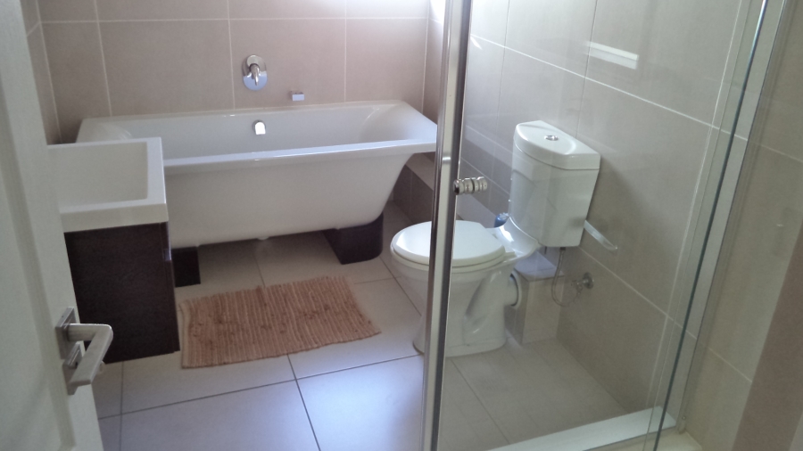 To Let 2 Bedroom Property for Rent in De Velde Western Cape